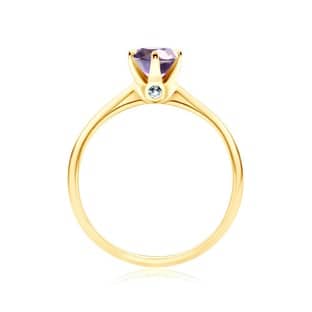 Sapphire Rings: Purple Sapphires